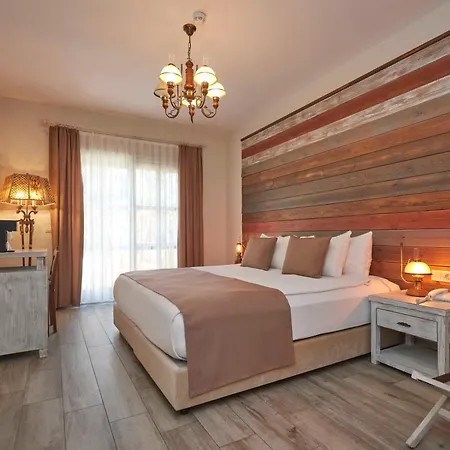 Alabora Hotel