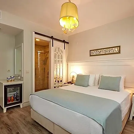 Hotel Alabora 3*