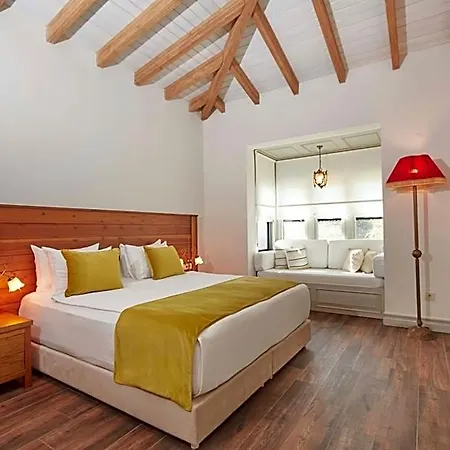 Hotel Alabora 3*